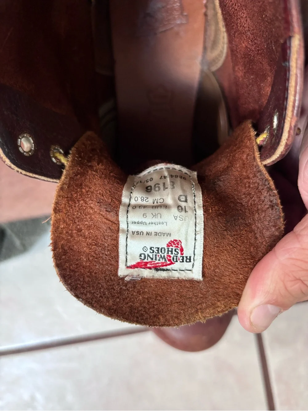 Red Wing Heritage 8196 Round Toe in Briar 10D